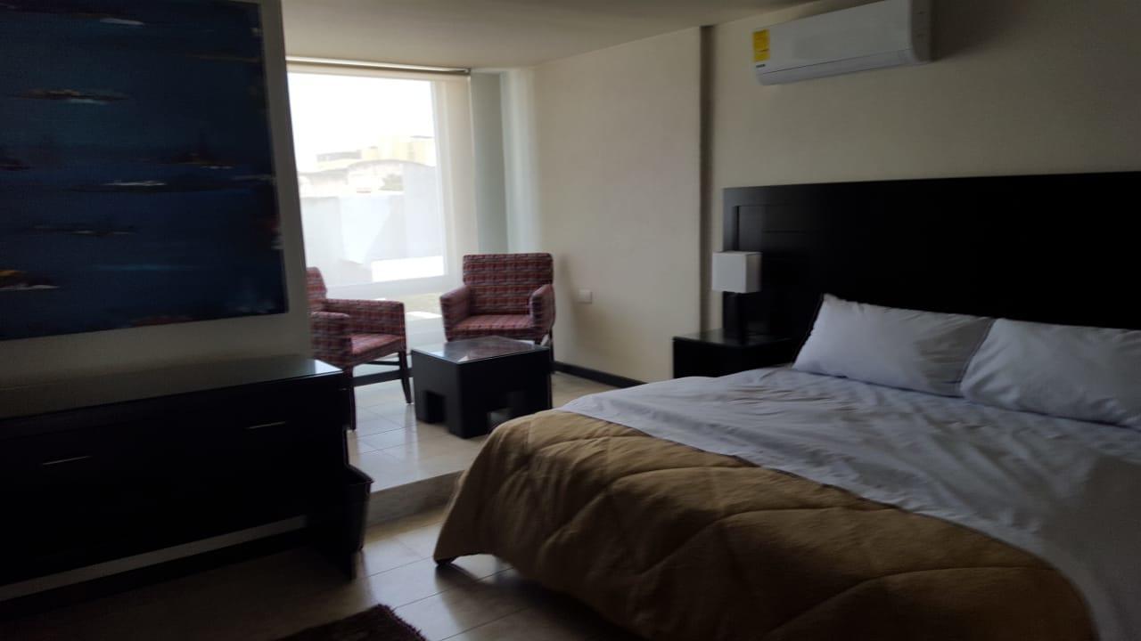 Marev Hotell Irapuato Exteriör bild